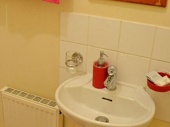 Bathroom at City London Hotel