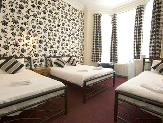 Ein Vierbettzimmer an Royal London Hotel