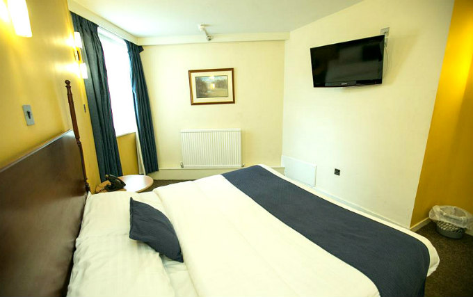 A double room at Osterley Park Hotel