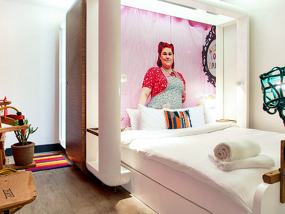 A douChambre double de Qbic Hotel London Cityble room at Qbic Hotel London City is perfect for a couple
