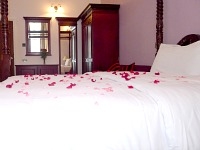 Bridge Park Hotel Executive triple room