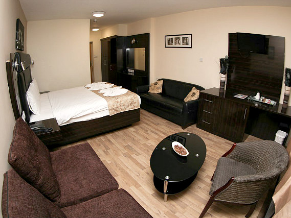 Une chambre à Ascot Hyde Park Hotel