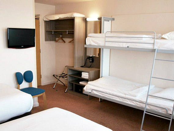 A typical dorm room at Vauxhall Hotel