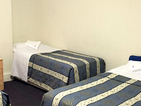 Quad rooms at Anwar House Hotel are the ideal choice for groups of friends or families