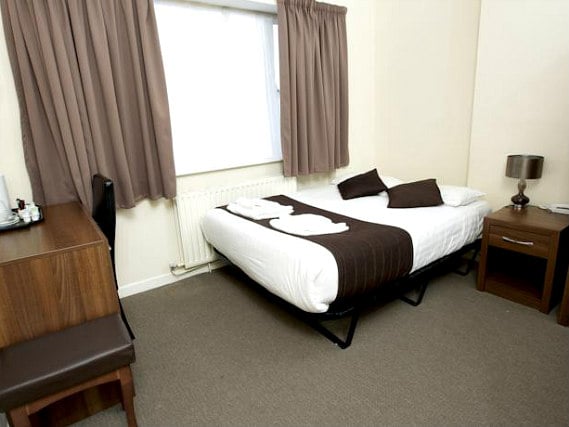A typical room at King Solomon Hotel London