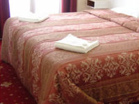 A typical double room at Melbourne House Hotel