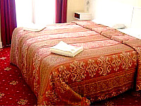 A typical double room at Melbourne House Hotel