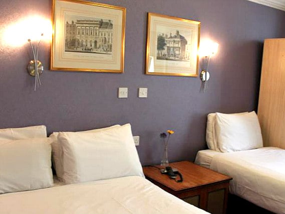 Triple rooms at Lord Kensington Hotel are the ideal choice for groups of friends or families