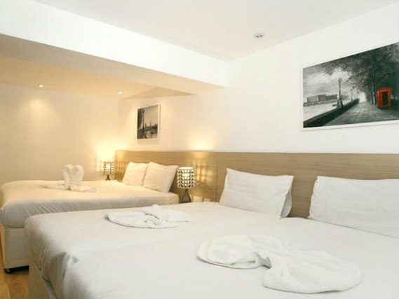 Quad rooms at The Kensington Studios are the ideal choice for groups of friends or families