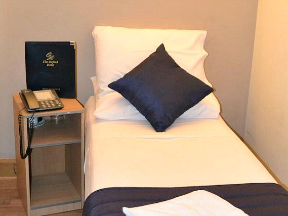 Single rooms at Oxford Hotel London provide privacy