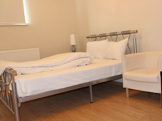 A double room at London Apartments at Romford is perfect for a couple