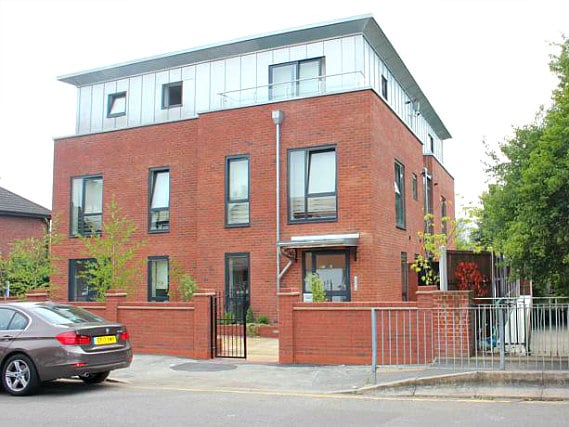 London Apartments at Romford is situated in a prime location in East London close to Emirates Stadium