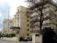Queens Hotel London