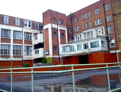 Bolingbrooke Hospital, London
