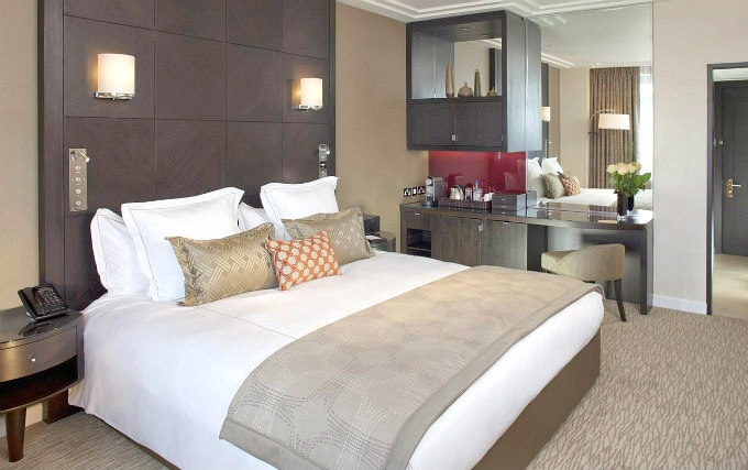 A comfortable double room at Jumeirah Carlton Tower