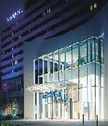 Novotel London West