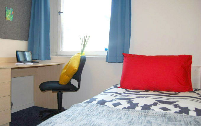 Single Room at Dinwiddy House - Sanctuary Students