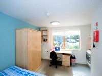 A typical double room at Halsmere Studios London
