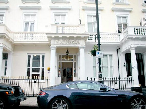 Victoria Inn London is situated in a prime location in Victoria close to St Georges Square