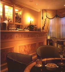 The bar at Gainsborough Hotel