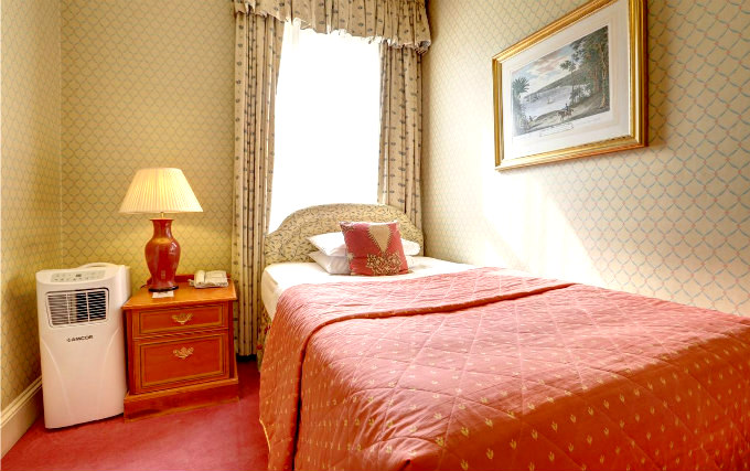 A double room at Gainsborough Hotel