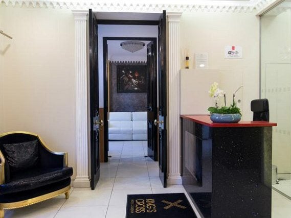 The staff at Melville Hotel will ensure that you have a wonderful stay at the hotel