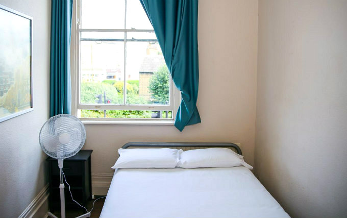 A comfortable double room at St Christophers Inn - Greenwich