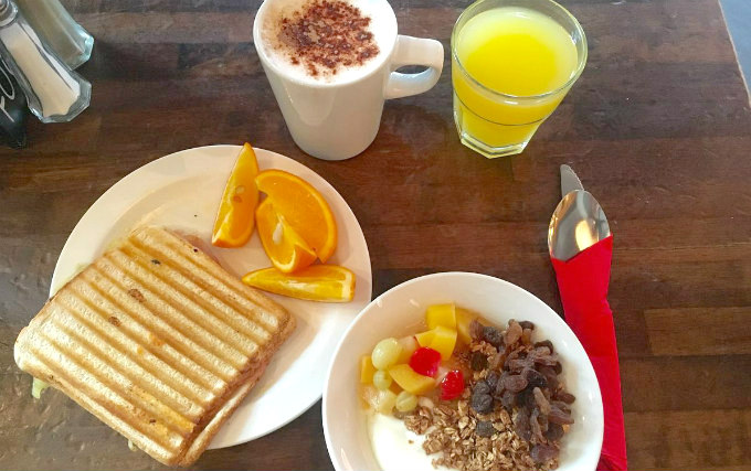 Enjoy a delicious Breakfast at St Christophers Inn - Greenwich