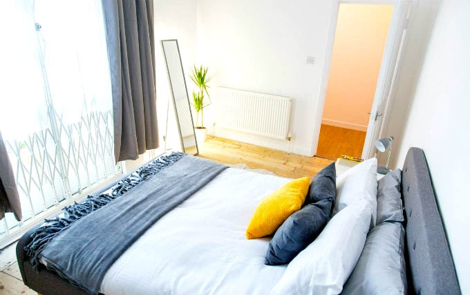 A typical double room at Cosmos Apartment Hackney