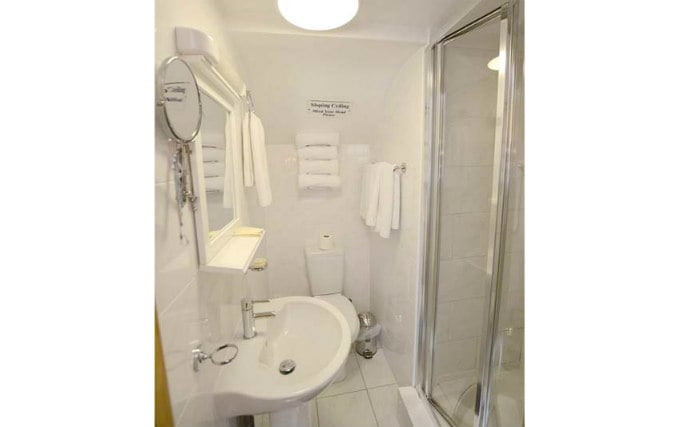 A typical bathroom at PremierLux Serviced Apartments