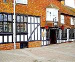 Gatwick George Hotel
