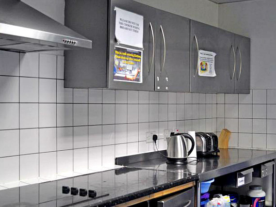 The communal kitchen at Russell Square Hostel