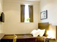 You will even have a flat screen TV in your room at the Avni Kensington Hotel