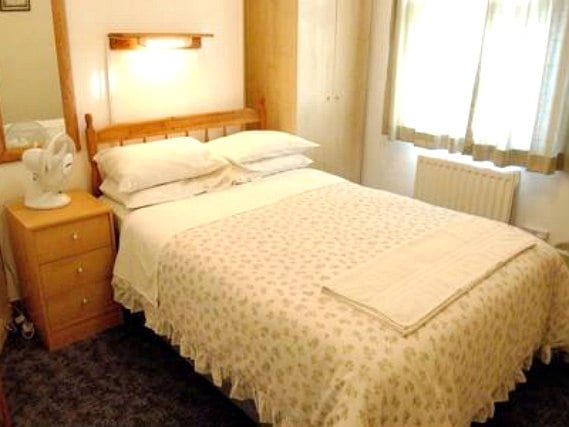 A double room at St Georges Lodge is perfect for a couple