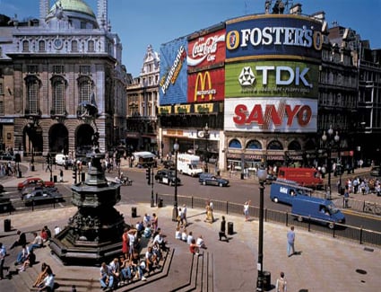 Book a hotel near Piccadilly Circus