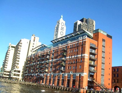 Book a hotel near Oxo Tower and Gabriels Wharf
