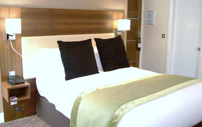 A typical double room at Mercure London Bloomsbury