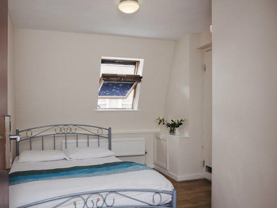Your comfortable double room in Barkston Rooms