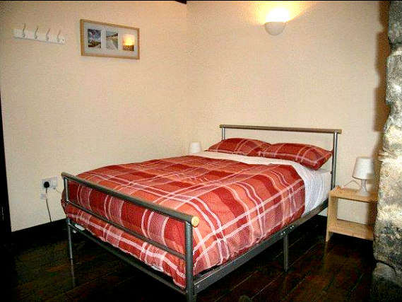 A double room at Brodies Hostel is perfect for a couple