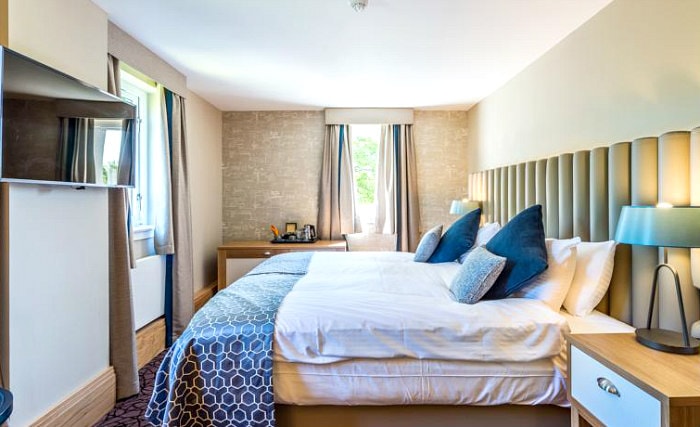 Get a good night's sleep in your comfortable room at Masson House