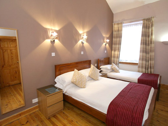 Triple rooms at Merchant City Inn are the ideal choice for groups of friends or families
