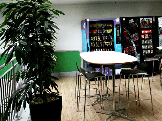 A place to eat at High Holborn Apartment TopFloor!