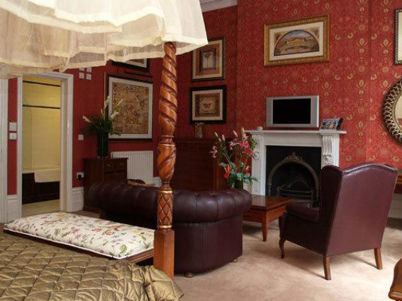 A double room at Opulence Central London is perfect for a couple