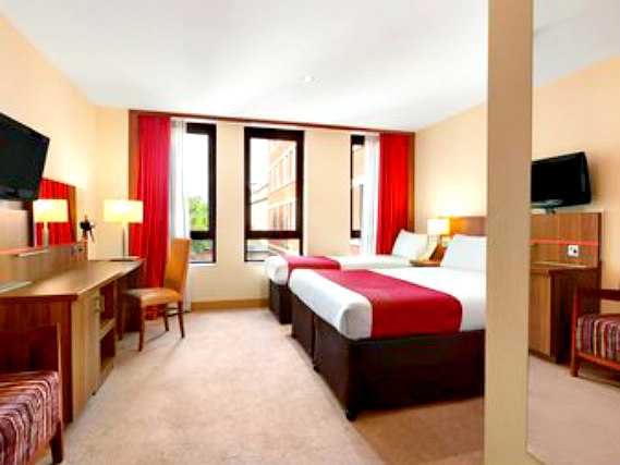 Triple rooms at Ramada by Wyndham Hounslow Heathrow East are the ideal choice for groups of friends or families