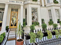 York House Studio Apartments