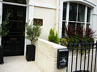 Avon Hotel, London