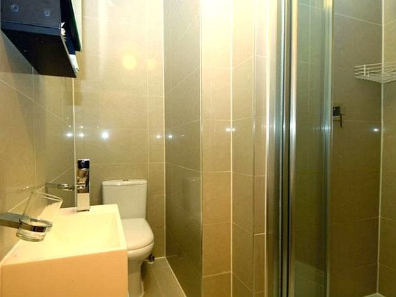 Relax in the private bathroom in your room at St Joseph Hotel London