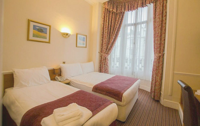 Triple room at Brunel Hotel