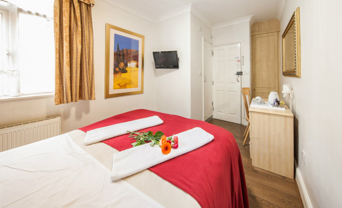 A double room at Fairway Hotel London is perfect for a couple