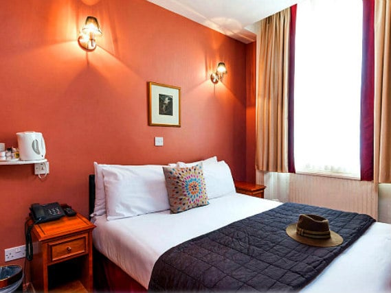 A double room at Craven Hotel is perfect for a couple